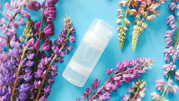 Насколько эффективен негормональный лубрикант при атрофии вульвы в постменопаузе?